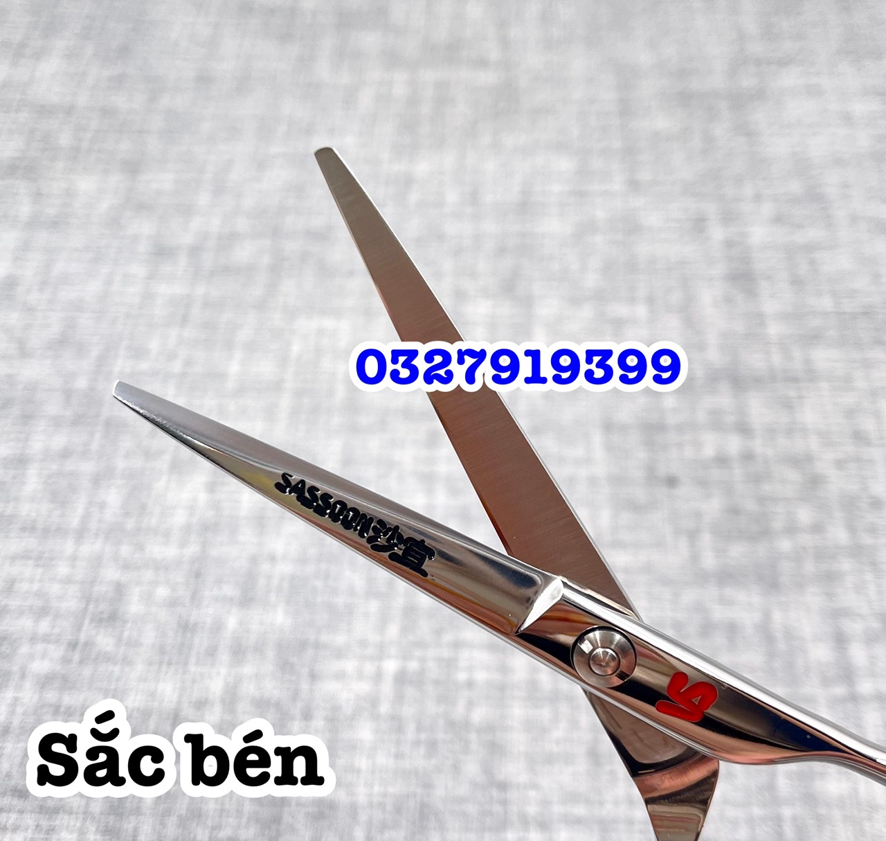 VS Sassoon Kéo Cắt Tỉa Tóc VS Cao Cấp 5.5 In Chính Hãng Thép Nhật S440C Độ Cứng Trên 62HRC Lưỡi Sắc Bén Chất Lượng Tốt