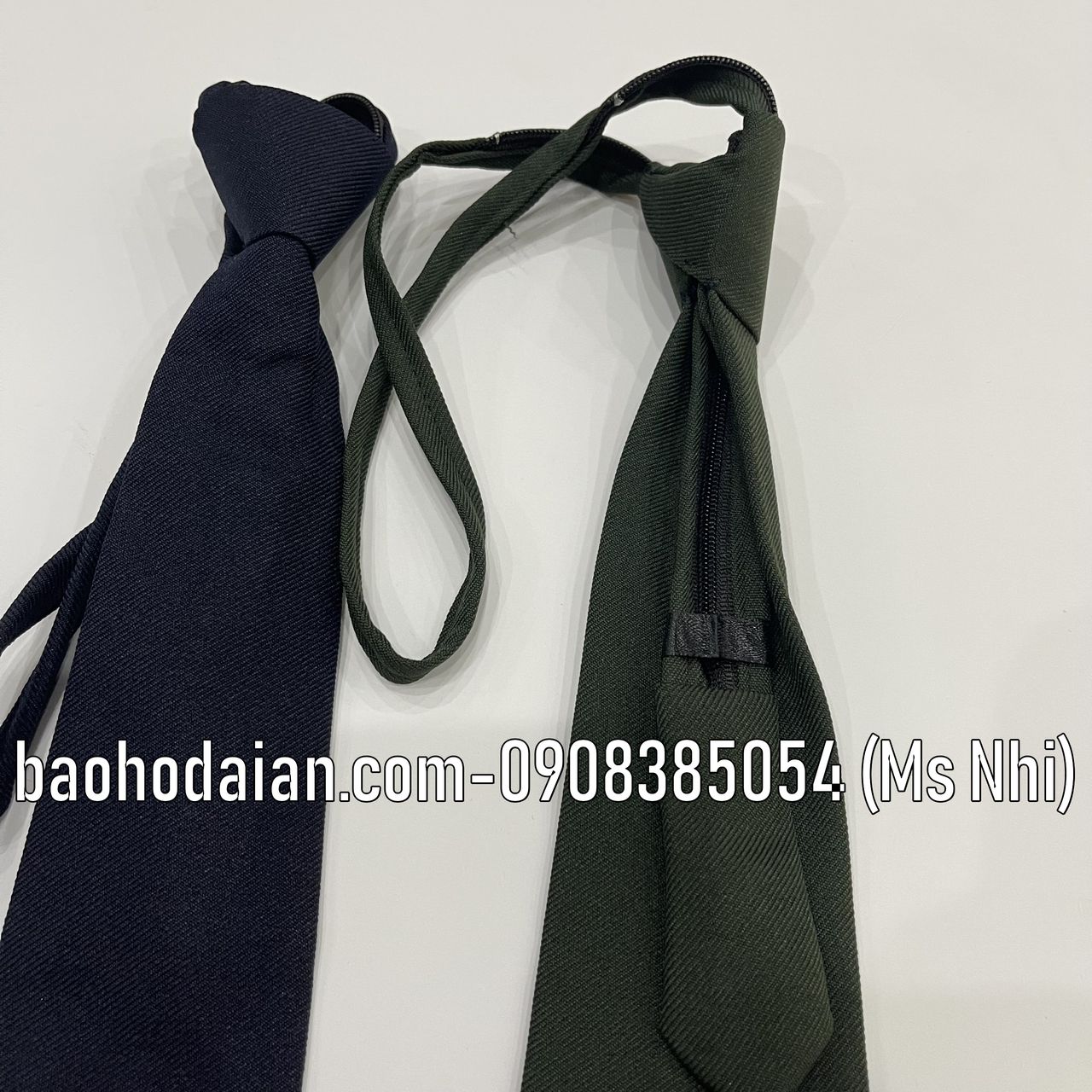 Cà vạt dây rút chất liệu vải cát mềm đẹp