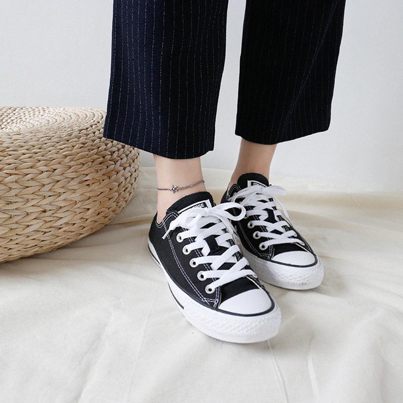 Lắc chân bạc ngôi sao
