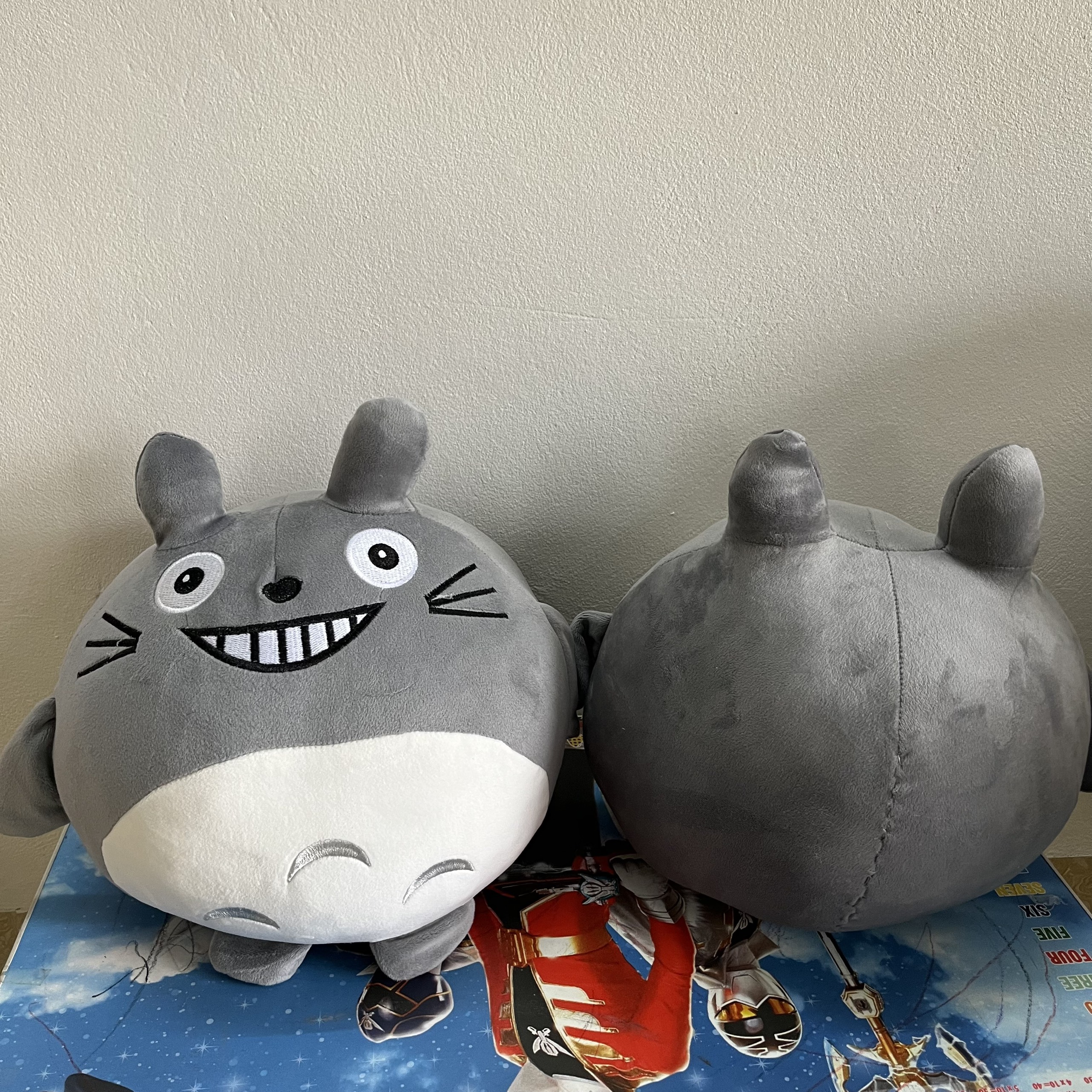 Gấu bông Totoro xám mặt cườì dễ thương