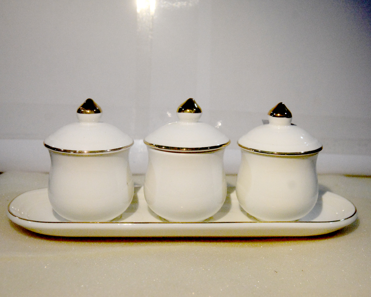 [HCM]Bộ chung đại bi có nắp 3 ly nước thờ cúng bàn thờ gốm sứ trắng