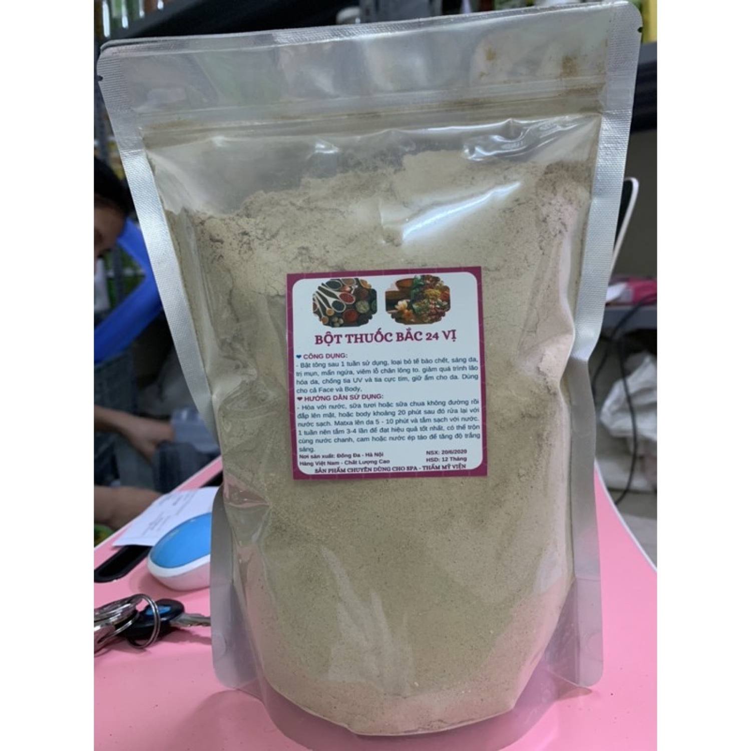 500gr Bột tắm trắng thuốᴄ Bắc 24 vị handmade