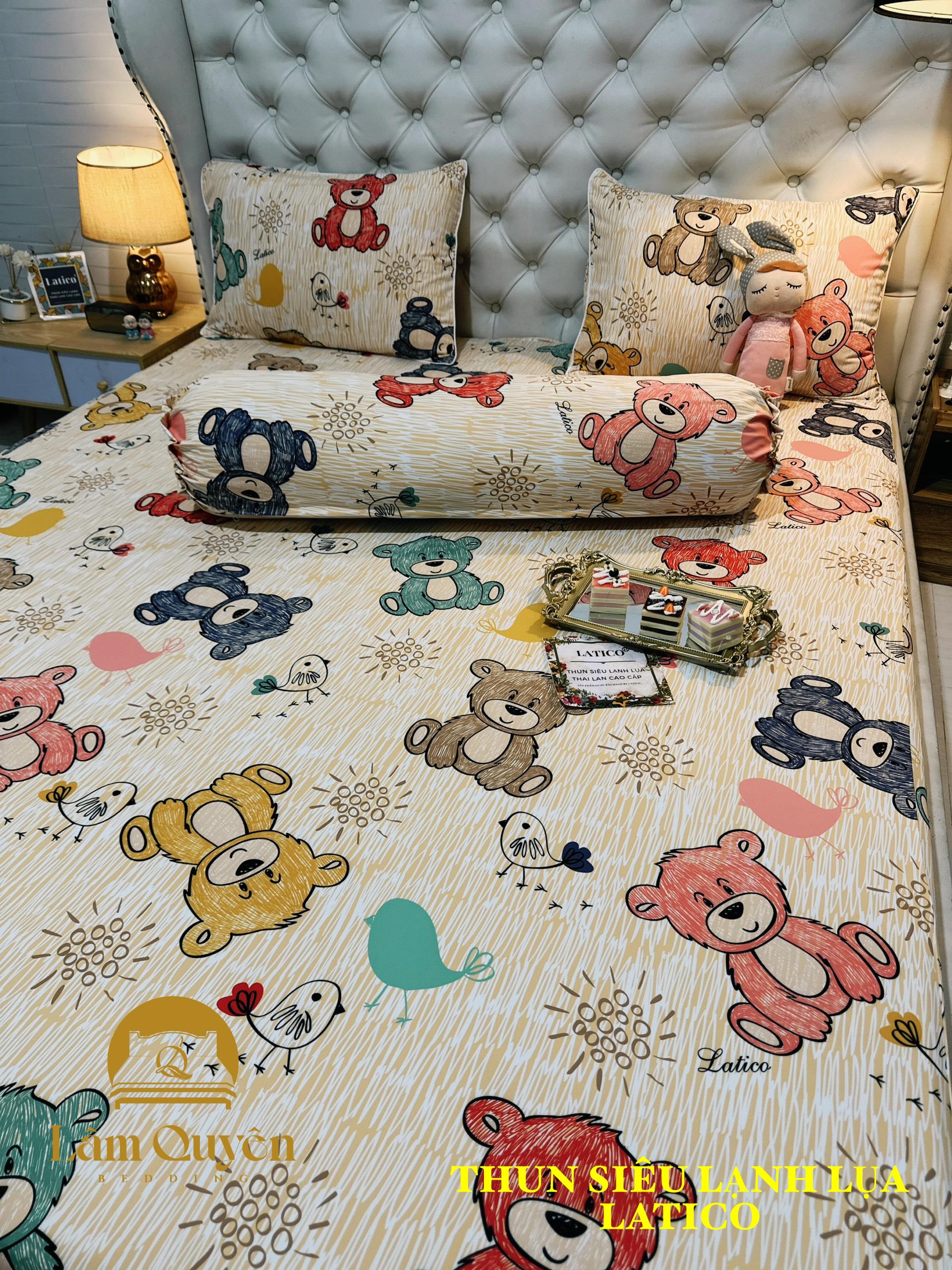Bộ ga giường thun Latico siêu lạnh Lụa (áo gối ôm khóa kéo) mẫu Gấu sắc màu