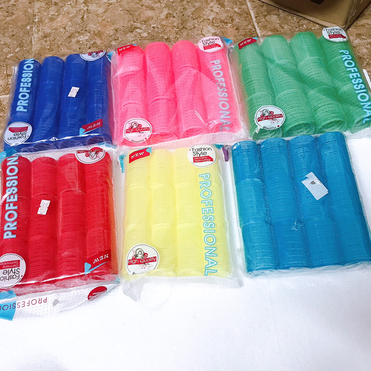 ombo 2 Lô Uốn Tóc Mái Tự Dính Siêu Chắc 6cm x 4.5cm