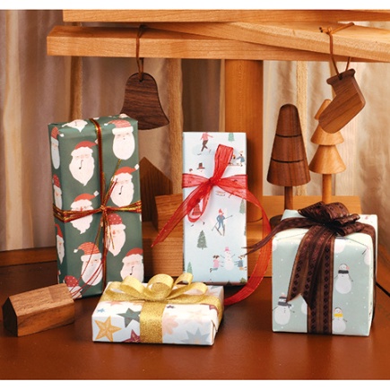 Giấy Gói Quà Giáng Sinh Mẫu 22 (Cỡ Giấy 52x75cm)