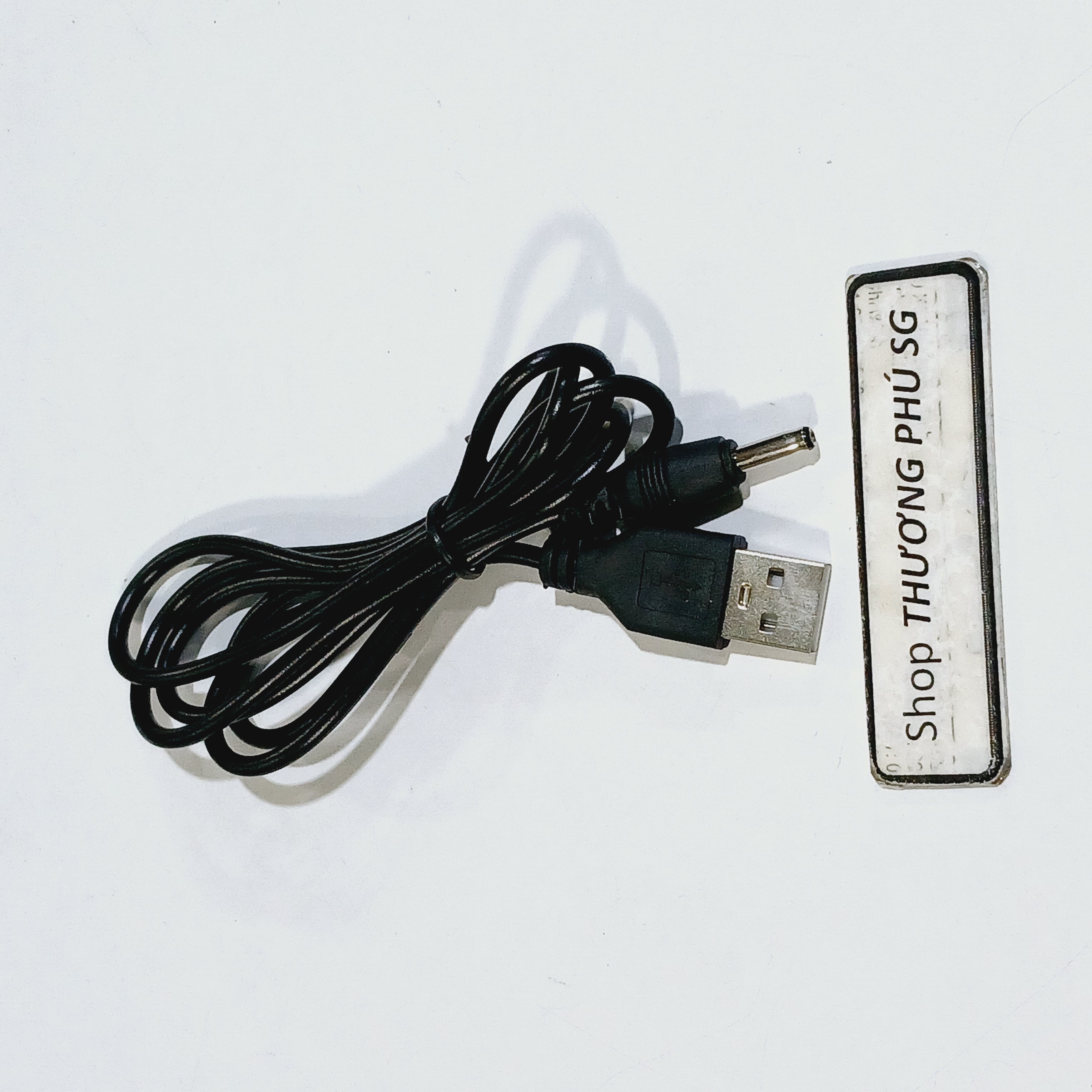 Cáp nguồn USB ra đầu cắm 3.5mm X 1.35mm