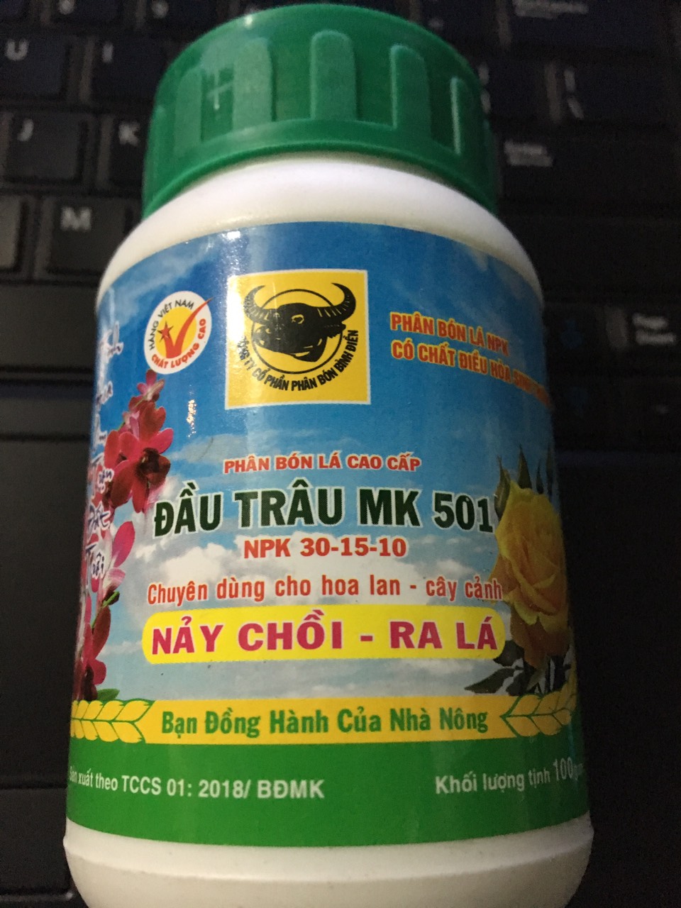 Phân bón lá npk đầu trâu phân loại 501, 701, 901 lọ 100gr