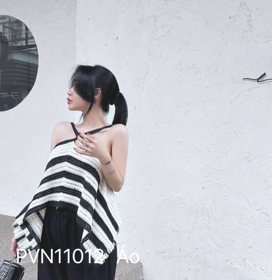 Áo sọc len yếm chéo cổ