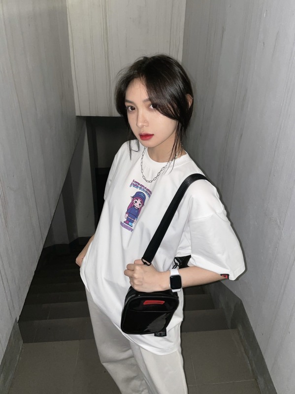 Áo Thun NEEDS OF WISDOM 'Kassidy' Tee
