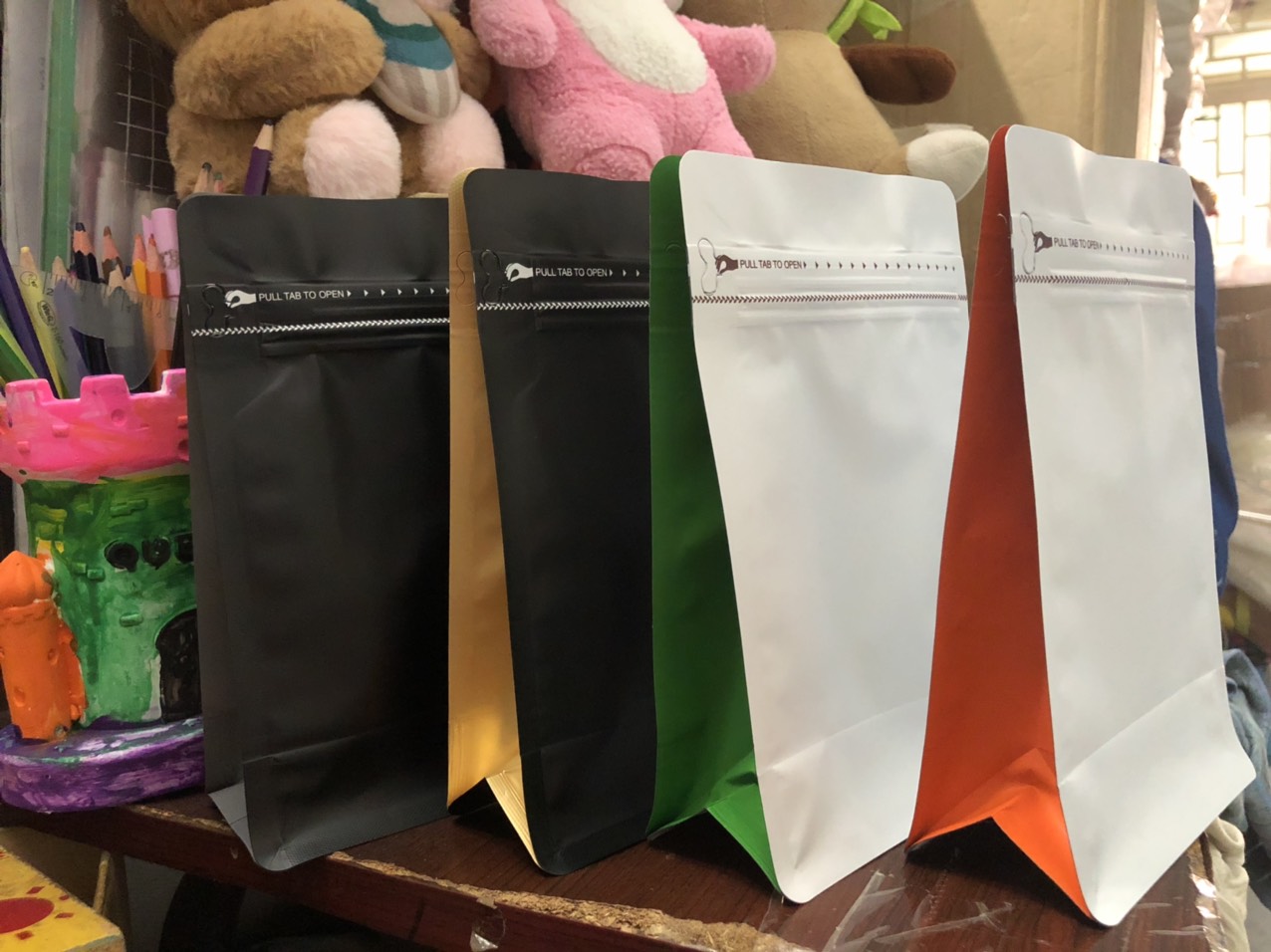 [ĐÃ ĐÓNG VAL - 1kg/size] Túi Ziplock 8 cạnh cafe, nhiều màu -  (full size: 250gr, 500gr, 1kg)