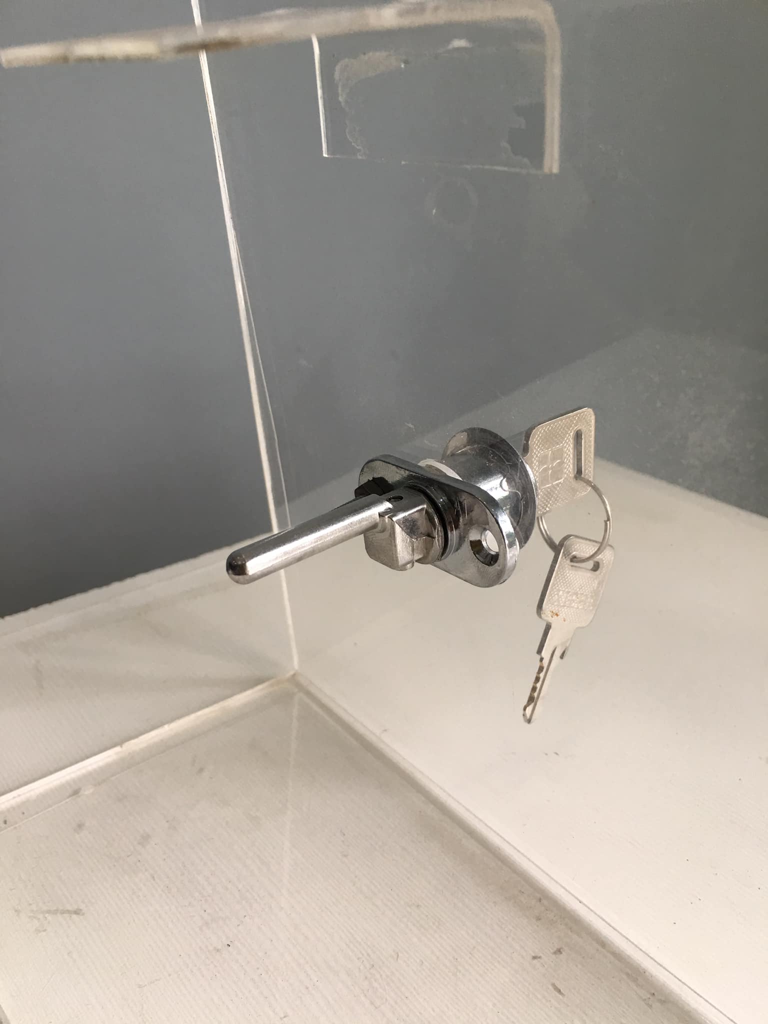 [HCM]Khóa tủ gỗ 3 ngăn Xiehe