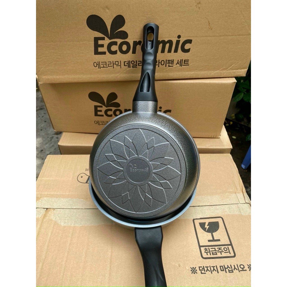 Chảo đúc 18cm không từ ecoramic