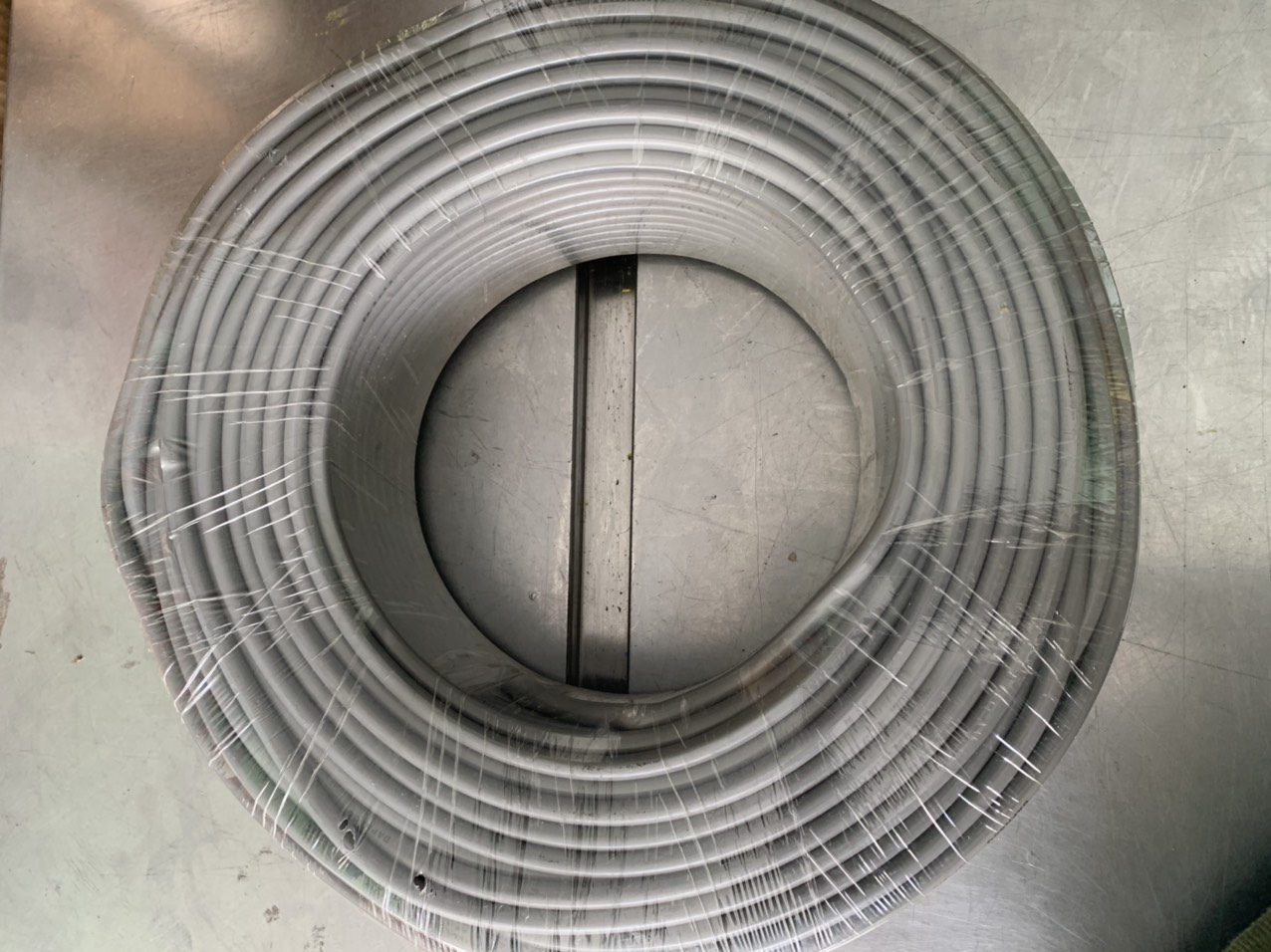Dây điện PVC đôi 2x2.5 Daphaco - Cáp tròn PVC đôi 2x2.5 Daphaco
