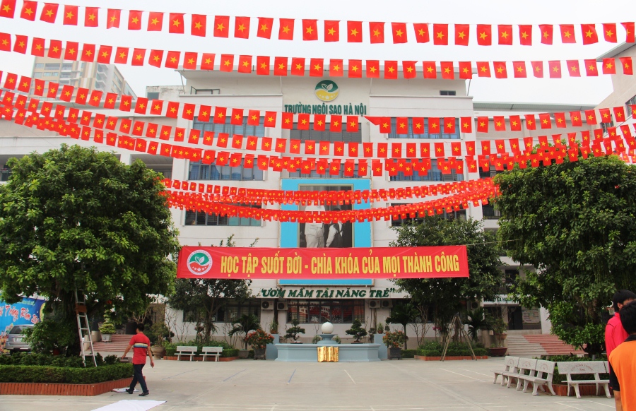 Cờ dây sao vàng - búa liềm dây 10 mét