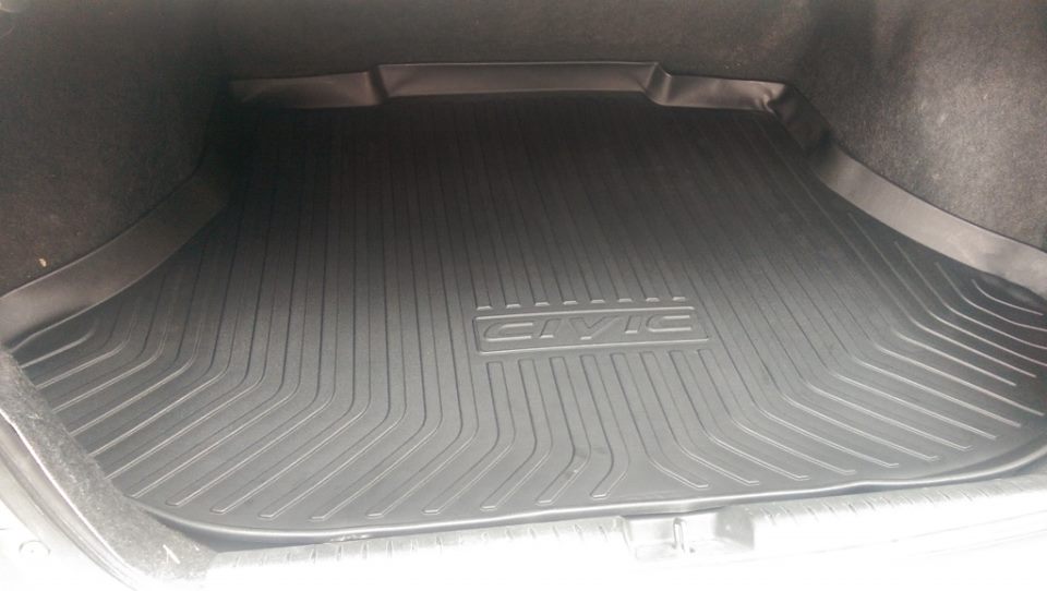 Lót cốp nhựa Honda Civic