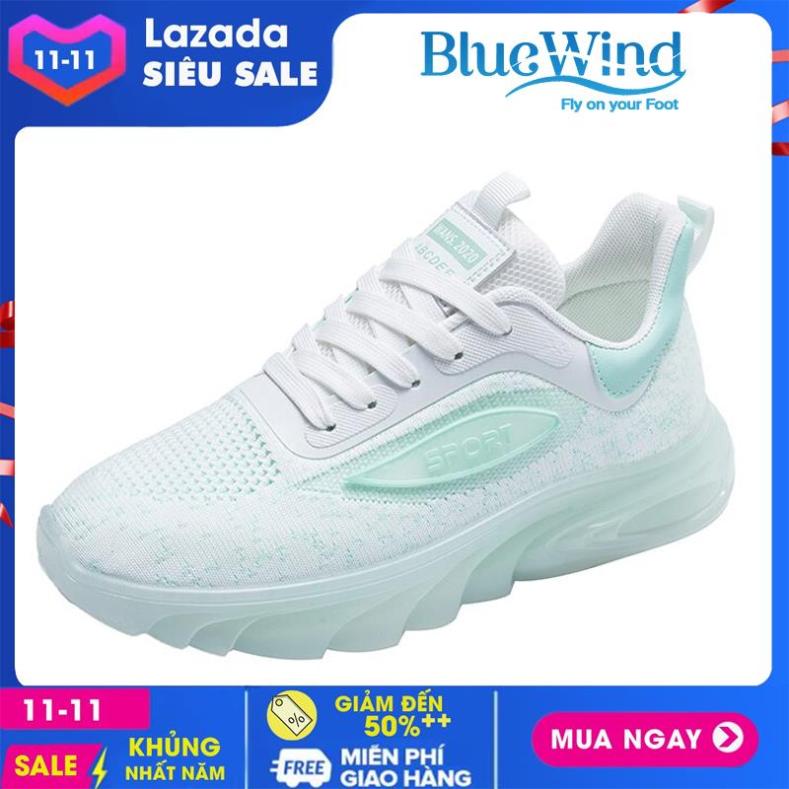Giày Sneaker nữ Bluewind 68724 đế phản quang, in chữ Sport cá tính giá rẻ