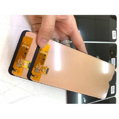 Màn hình Samsung A20