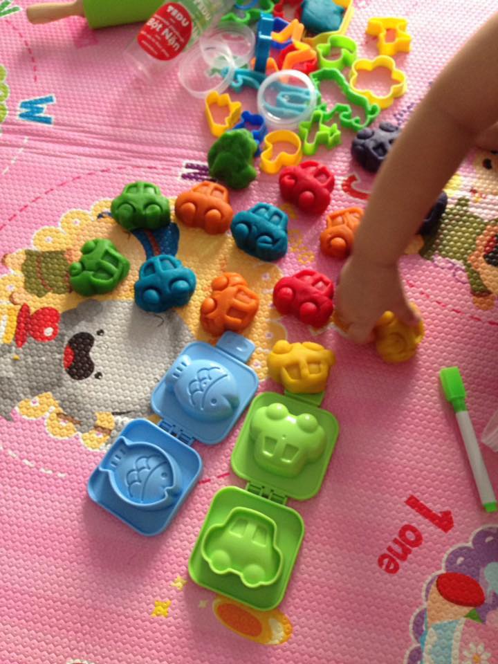 BỘ 4 KHUÔN ẤN 3D CHƠI BỘT NẶN ĐẤT NẶN AN TOÀN TEDU (CÁ-THỎ-GẤU-ÔTÔ)