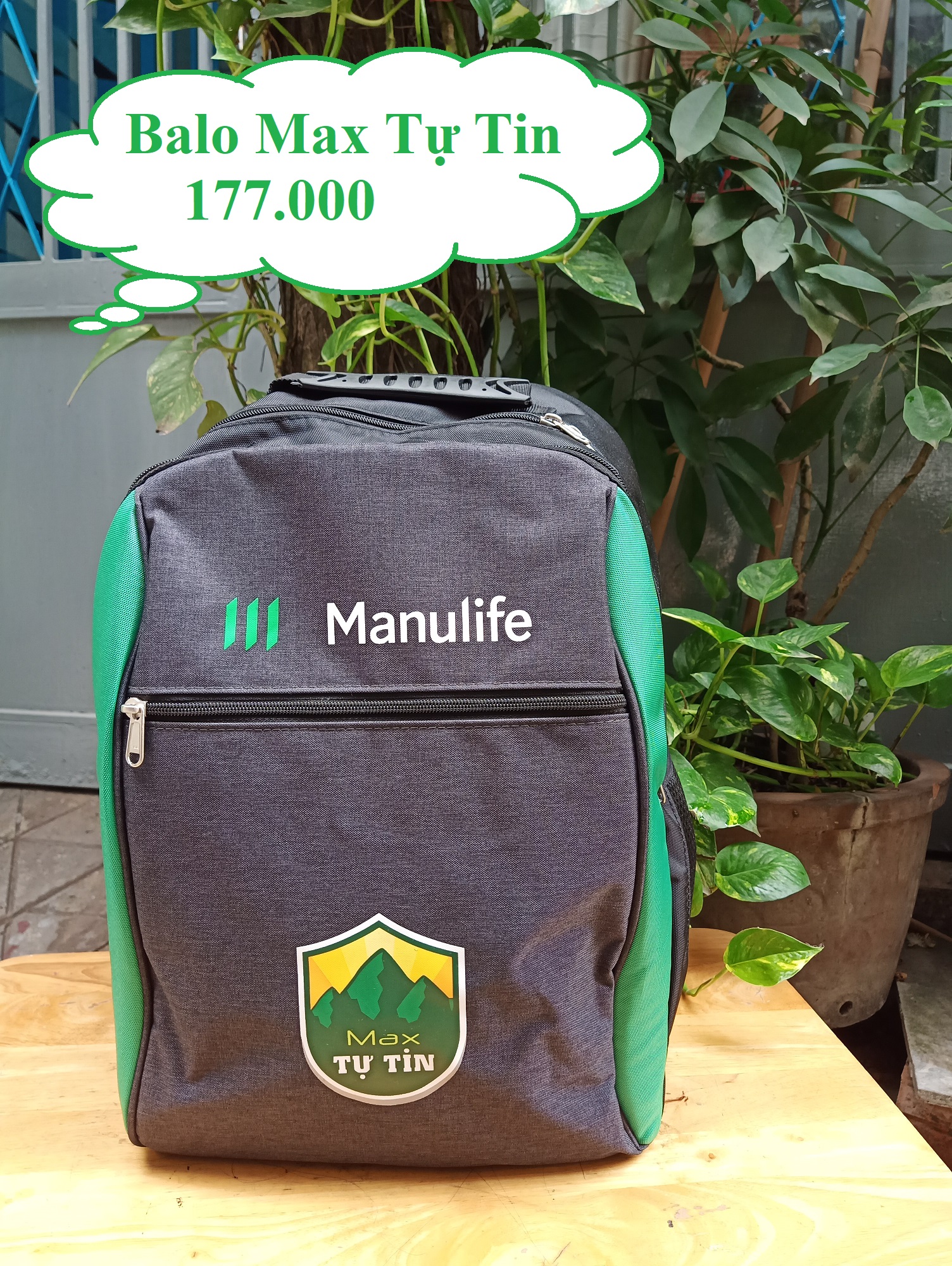 Balo Max Tự Tin quà tặng Manulife
