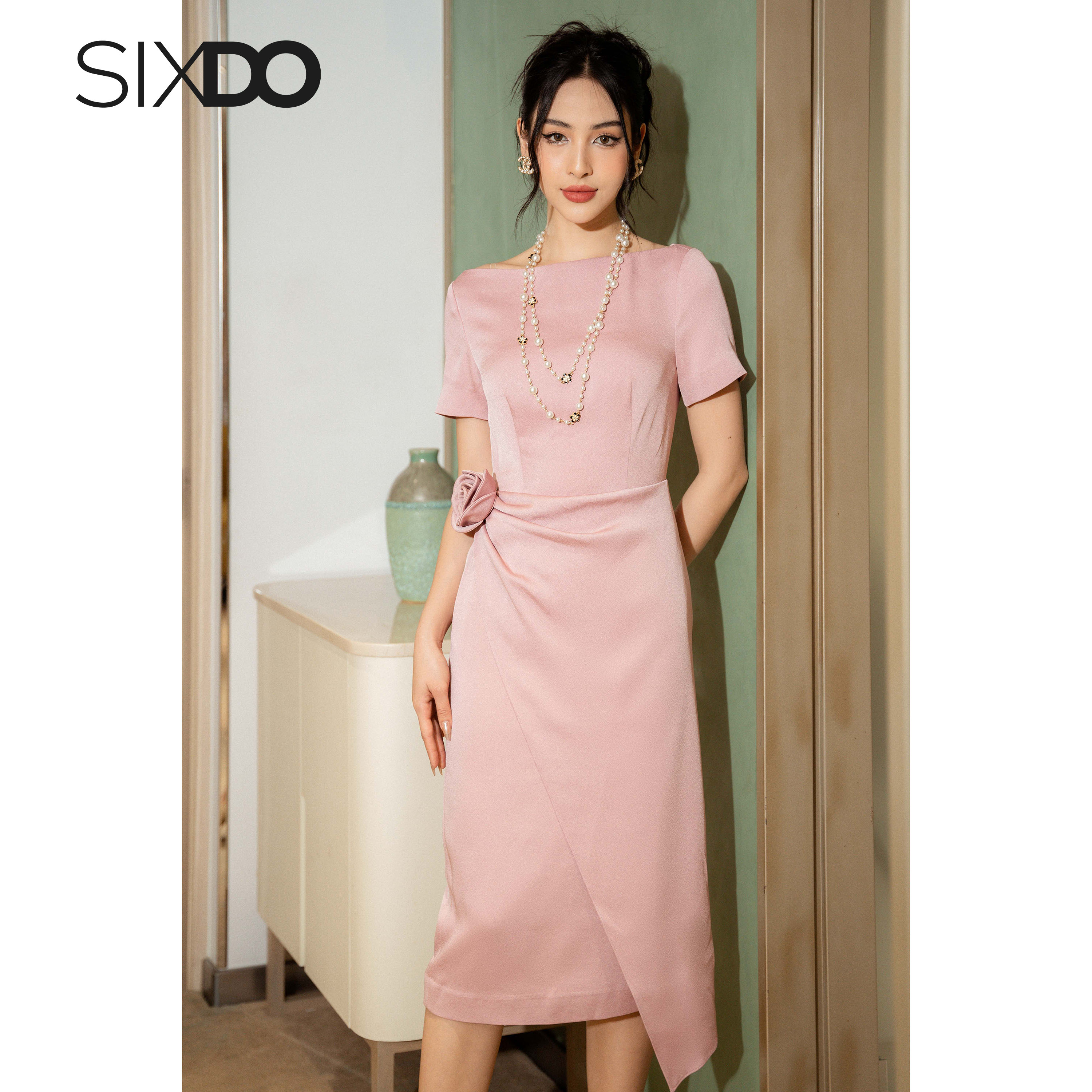 Đầm phối hoa vạt chéo thời trang SIXDO (Sabrina Collar Midi Woven Dress)