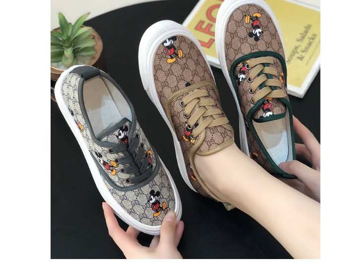 Giày nữ  họa tiết mickey