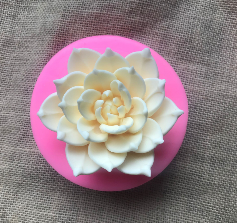 Khuôn silicon 3d làm thạch làm bánh mẫu sen đá cánh kim