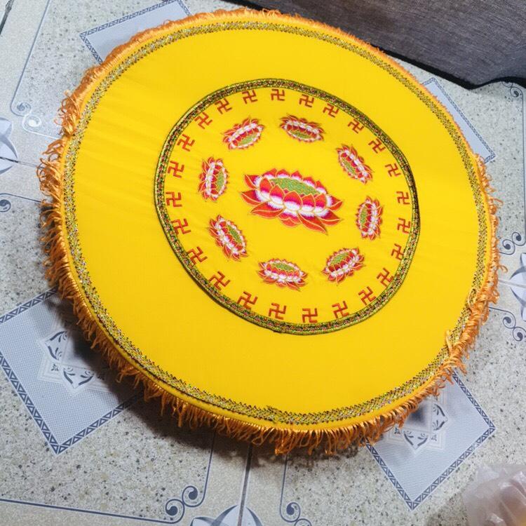 Tọa cụ tròn ngồi thiền thêu hoa sen
