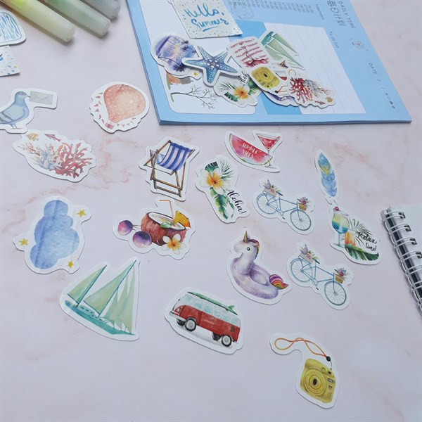 Hộp 46 miếng dán sticker trang trí chủ đề du lịch biển