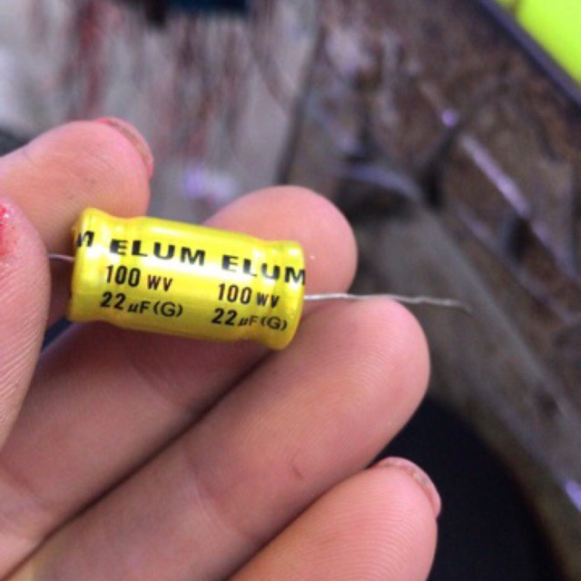 Hot-2 chiếc tụ 2 đầu 22mf 100v