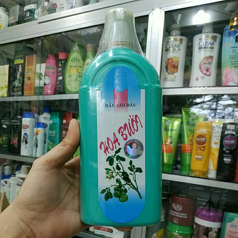 DẦU GỘI THORAKAO HOA BƯỞI 500ML MƯỢT THƠM VÀ NGĂN NGỪA RỤNG TÓC