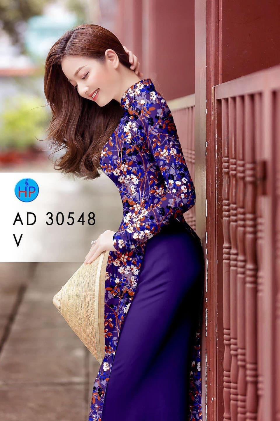 Vải áo dài cao cấp, mẫu trẻ trung hay trung niên dễ mặc, chất mềm mịn, co giãn nhẹ 4 chiều