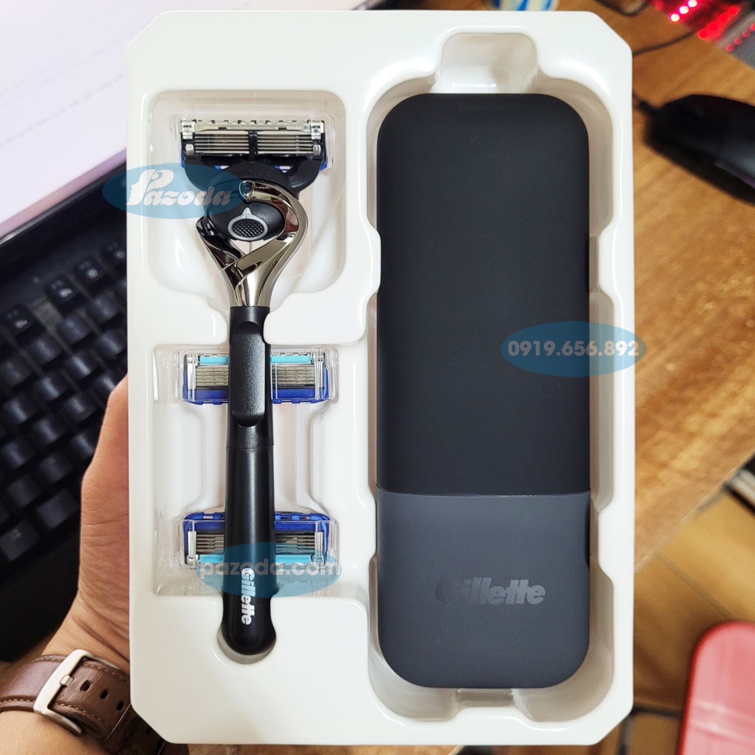 Dao cạo râu 5 lưỡi Gillette Proglide 5+1 Limited Edition (1 tay cầm xoay chiều, 3 đầu cạo 5+1)