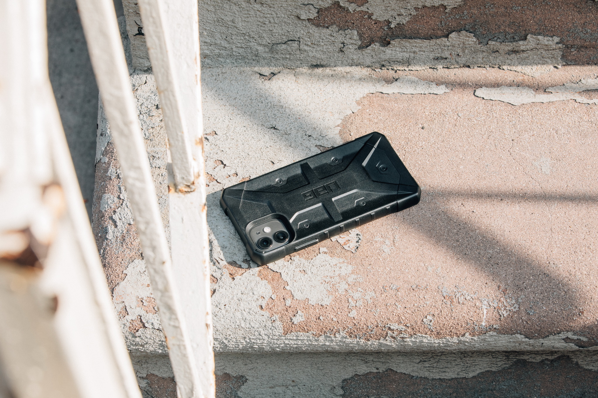 Ốp lưng UAG Pathfinder cho iPhone 11 Pro