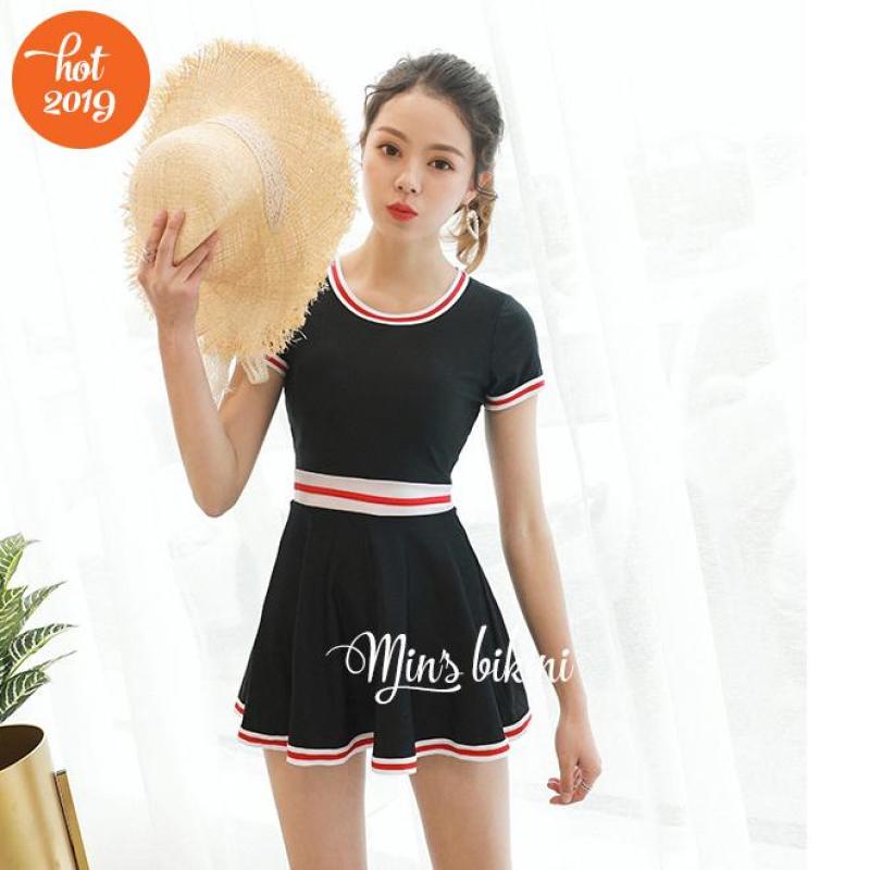 Nơi bán Bộ Đồ Bơi Đi Tắm Biển Bikini Nữ Dáng Váy Xòe Đen Kẻ Sọc Có Quần Đùi Kín Đáo Người Lớn Trẻ Em