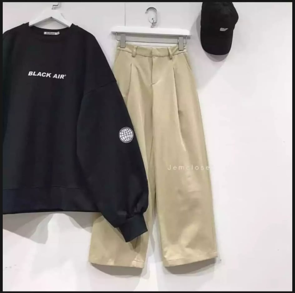 Áo nỉ sweater Black AIR (trọng lượng 40kg đến 65kg )