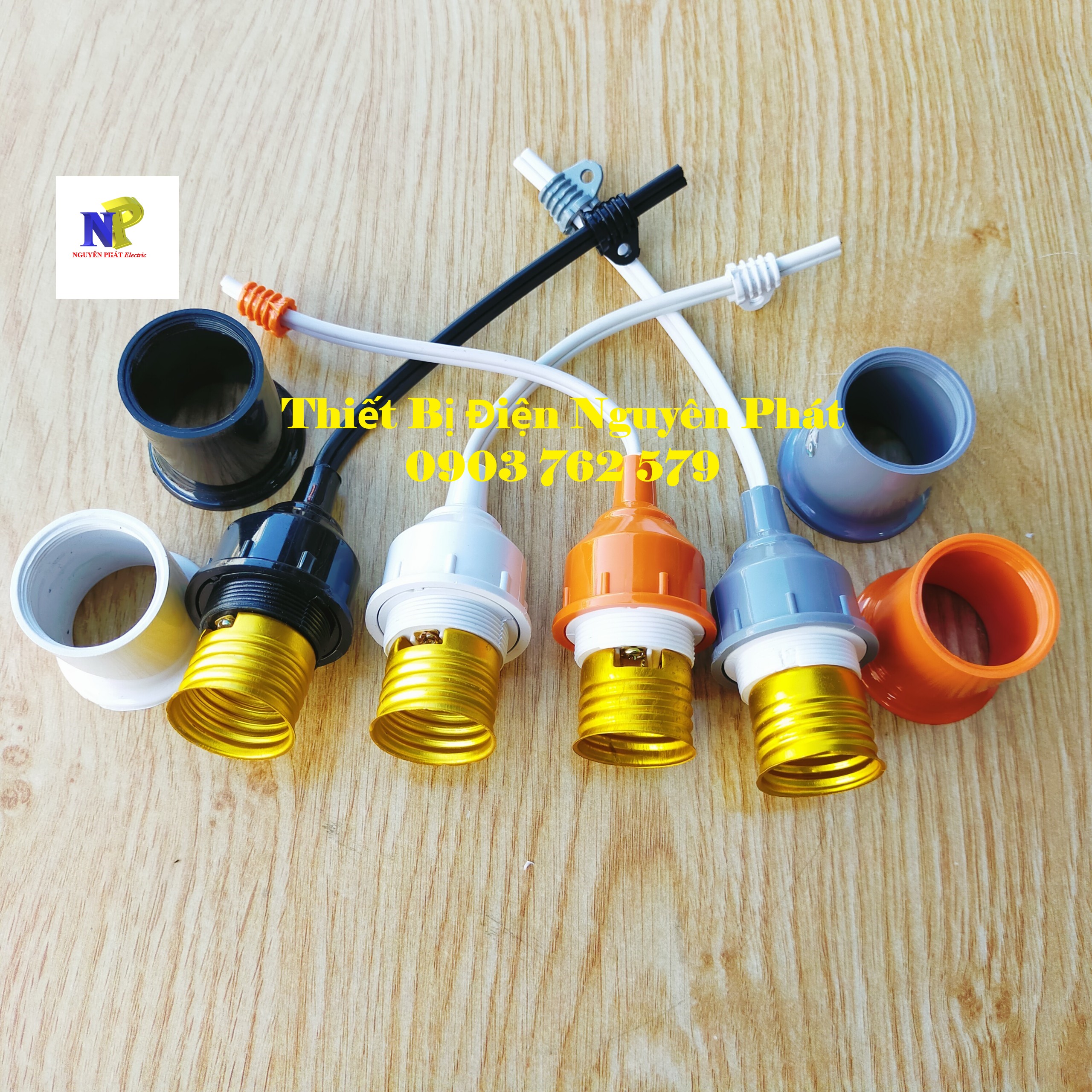 Đuôi Đèn Kín Nước Pipo & Conip E27 (Dây 20cm) Cao Cấp