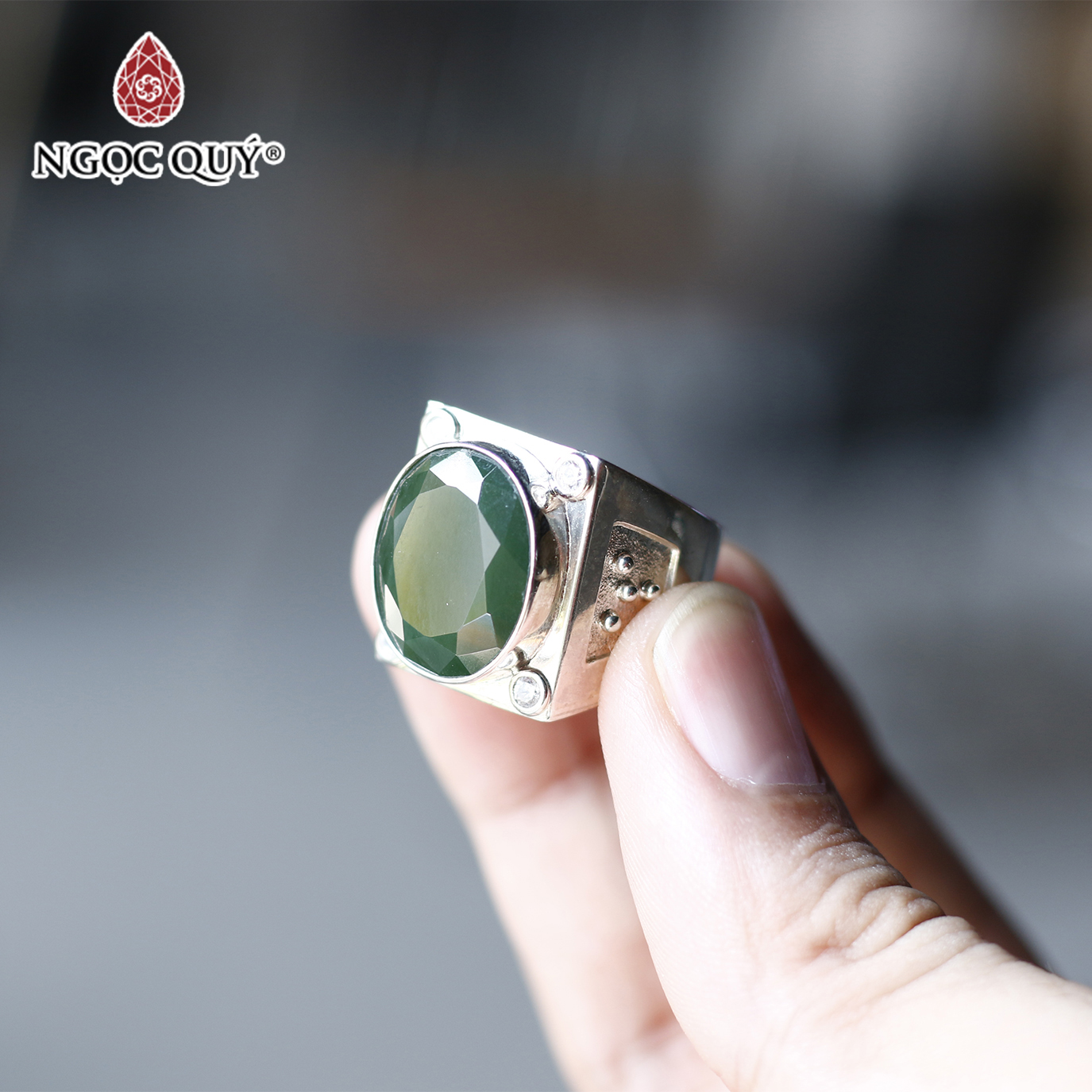 Nhẫn bạc nam mặt đá ngọc bích bản tròn ni 20 mệnh hỏa, mộc - Ngọc Quý Gemstones