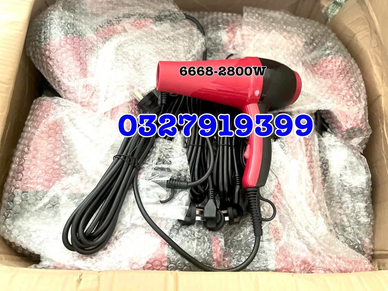 Máy Sấy Tóc VIP 6669 - 2400W Chuẩn Salon, Công Suất Lớn, Thiết Kế Chắc Chắn, Tốc Độ Sấy Nhanh, Luồng Khí Nóng Dịu Nhẹ, Có Đầu Sấy Dẹt 11mm, Dây Dài 3.1m, Bảo Hành 03 Tháng