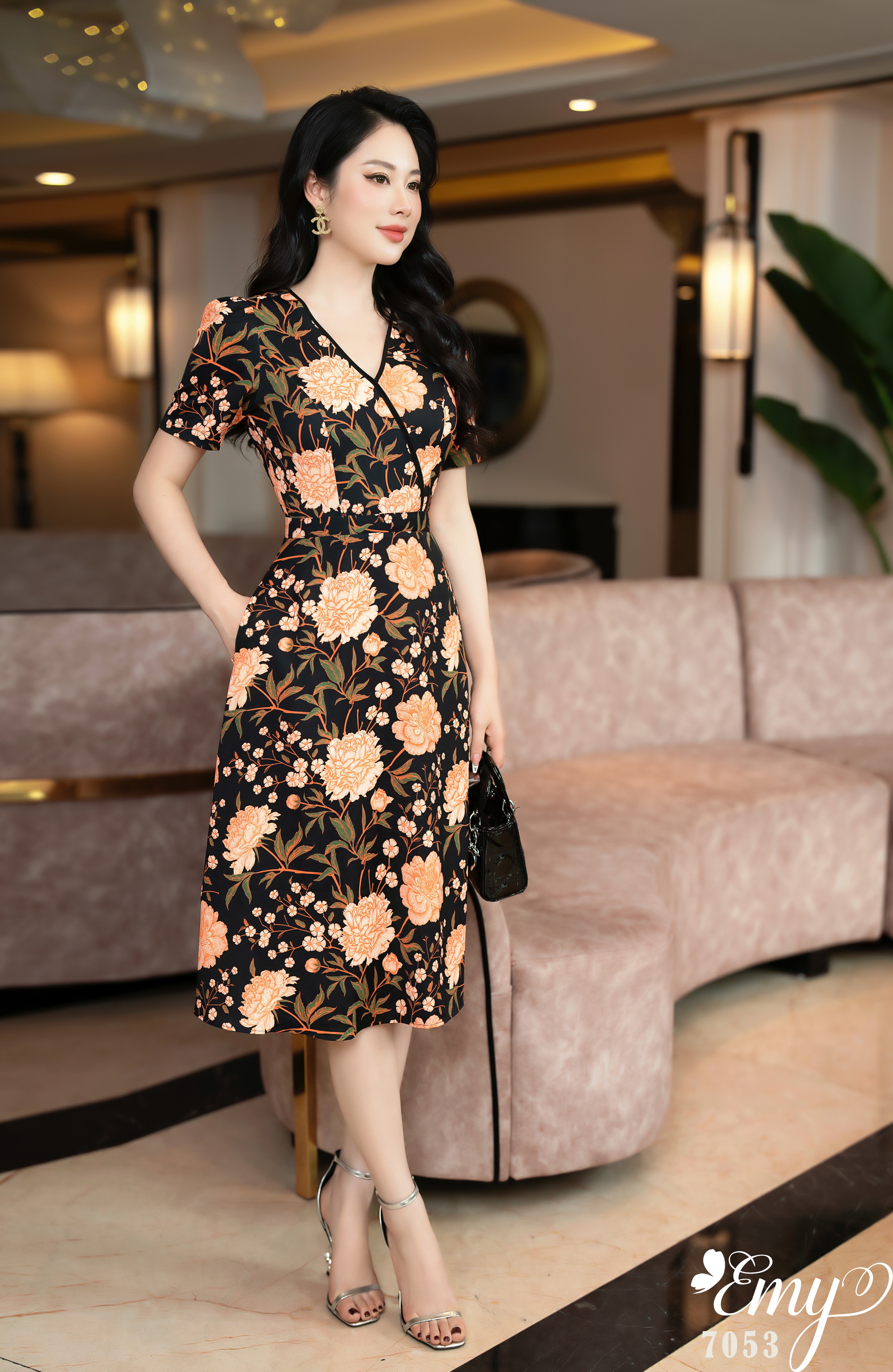 Đầm EMY EM7053 Xoè Lụa Bảo Anh