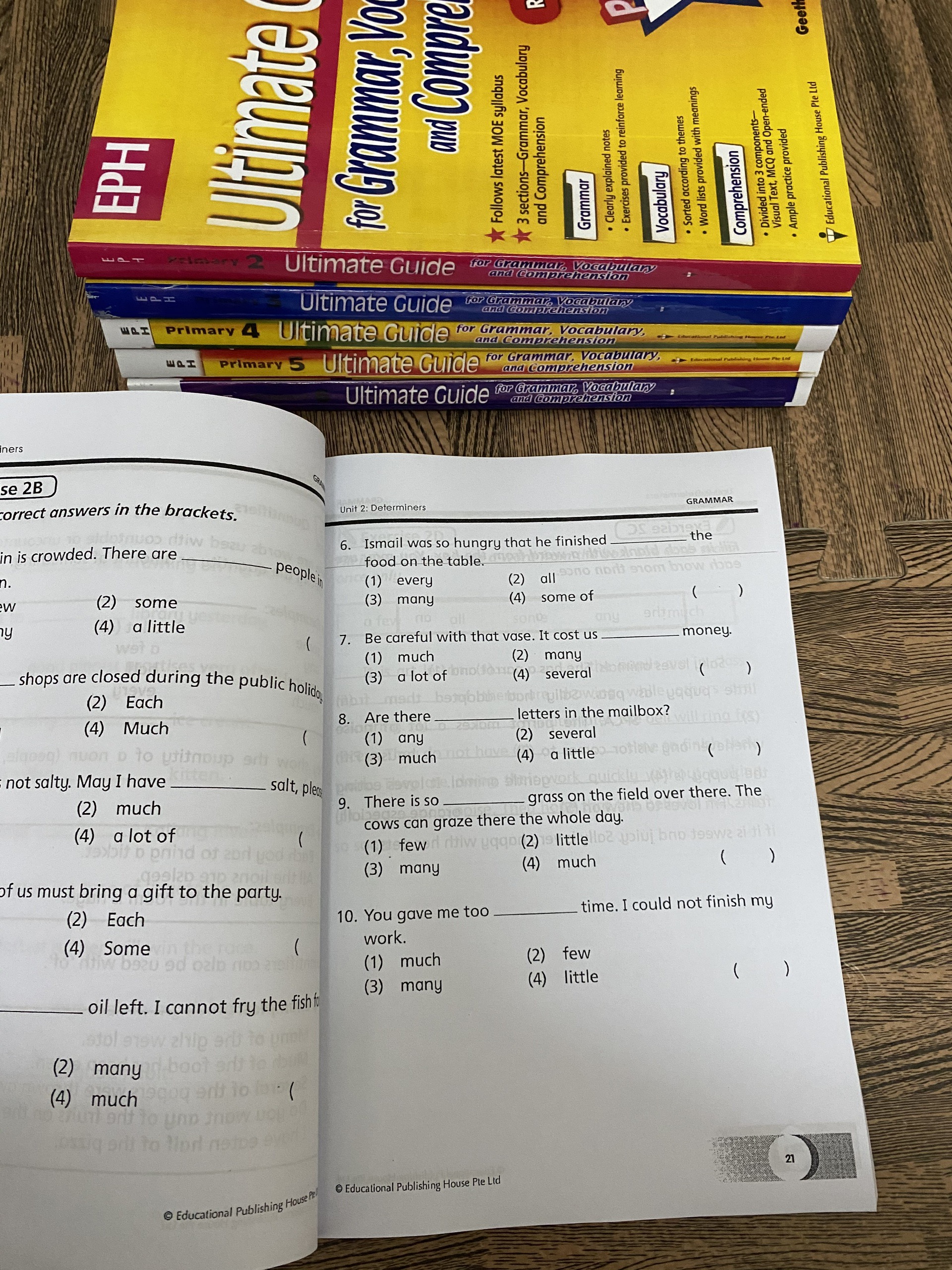 sách Ultimate Guide for Grammar vocabulary and Comprehension 1,2,3,4,5,6