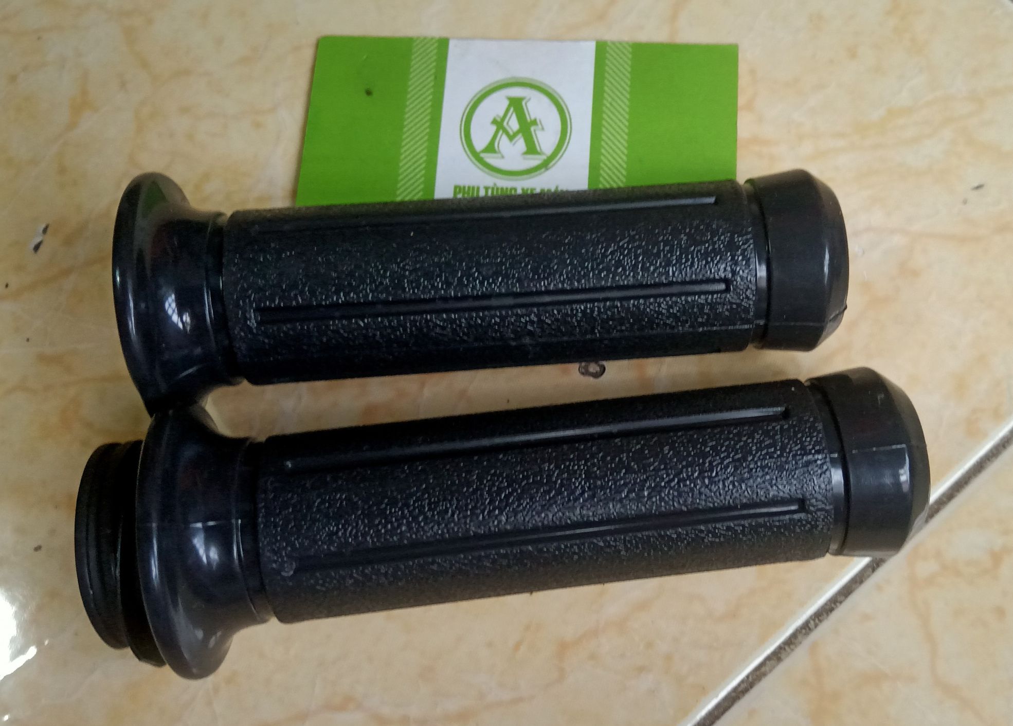 Cặp bao tay Sh150 Ý Dylan/Ps ( có ống ga )