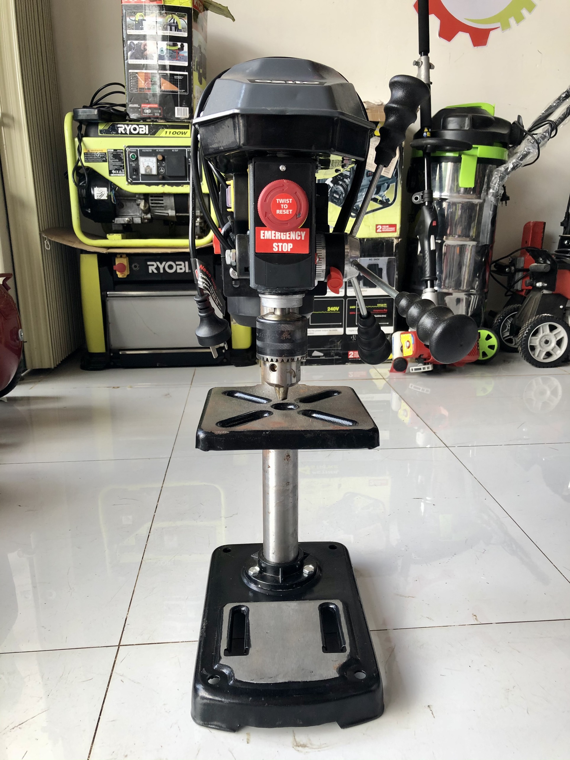 Khoan Bàn Ozito 500W