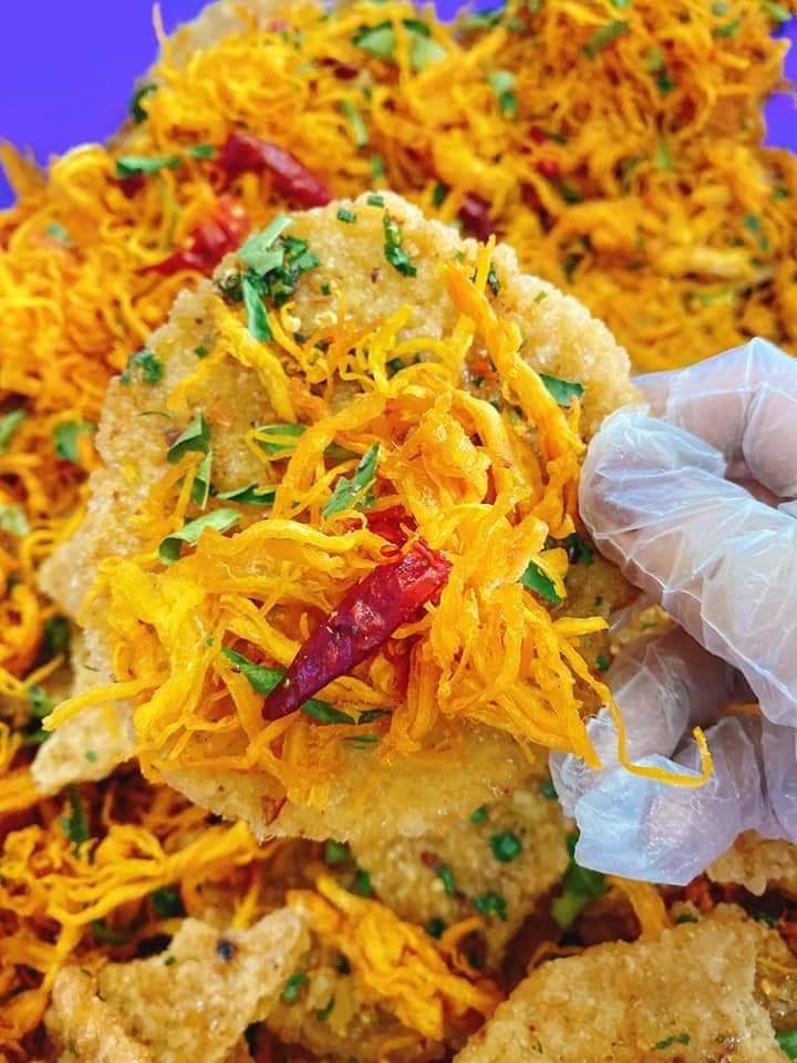 500Gr CƠM CHÁY LẮC KHÔ GÀ (đóng túi zip)