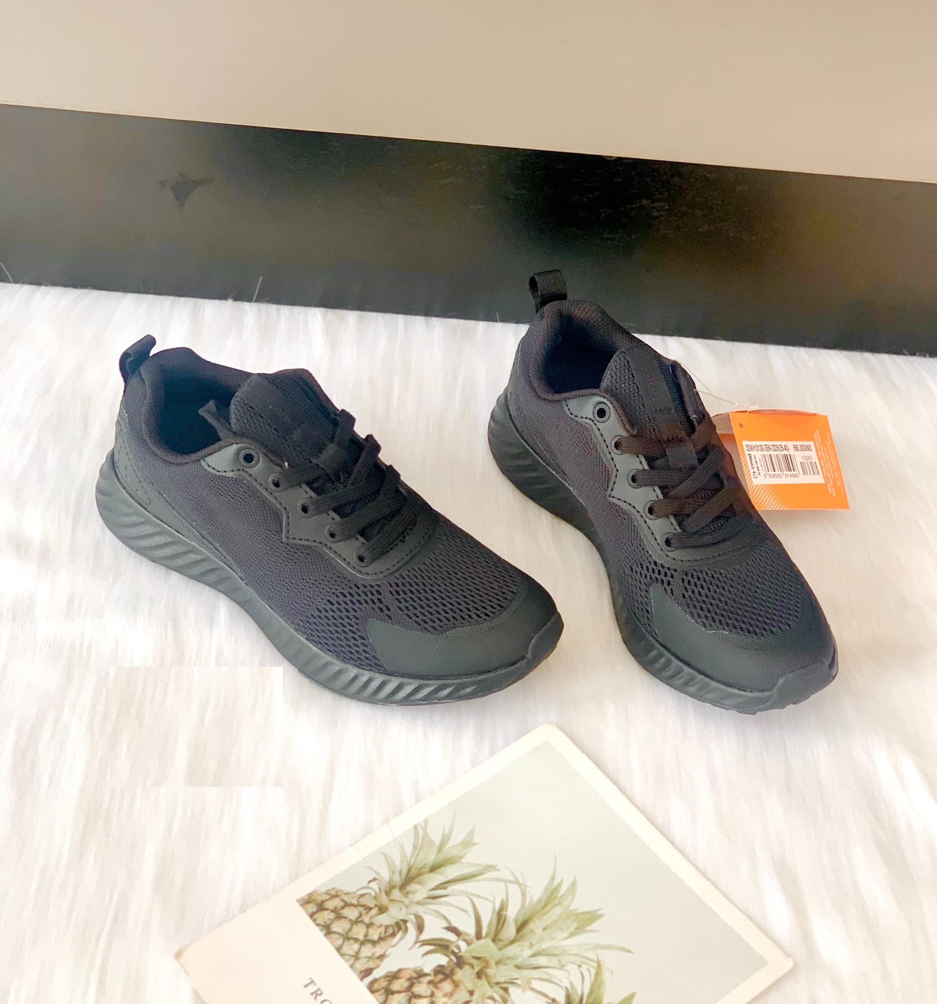[ Tặng Vớ Bitis] Giày Thể Thao Nữ Biti's Hunter DSWH10100DEN
