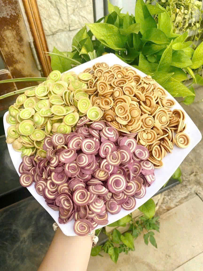 Bánh Que Tăm Cay Hộp Thiếc Kilin Biscuits 400g