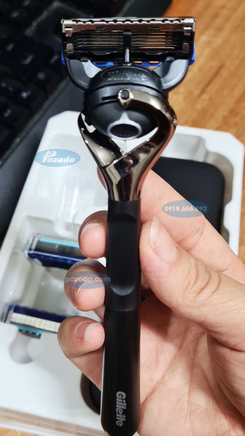 Dao cạo râu 5 lưỡi Gillette Proglide 5+1 Limited Edition (1 tay cầm xoay chiều, 3 đầu cạo 5+1)