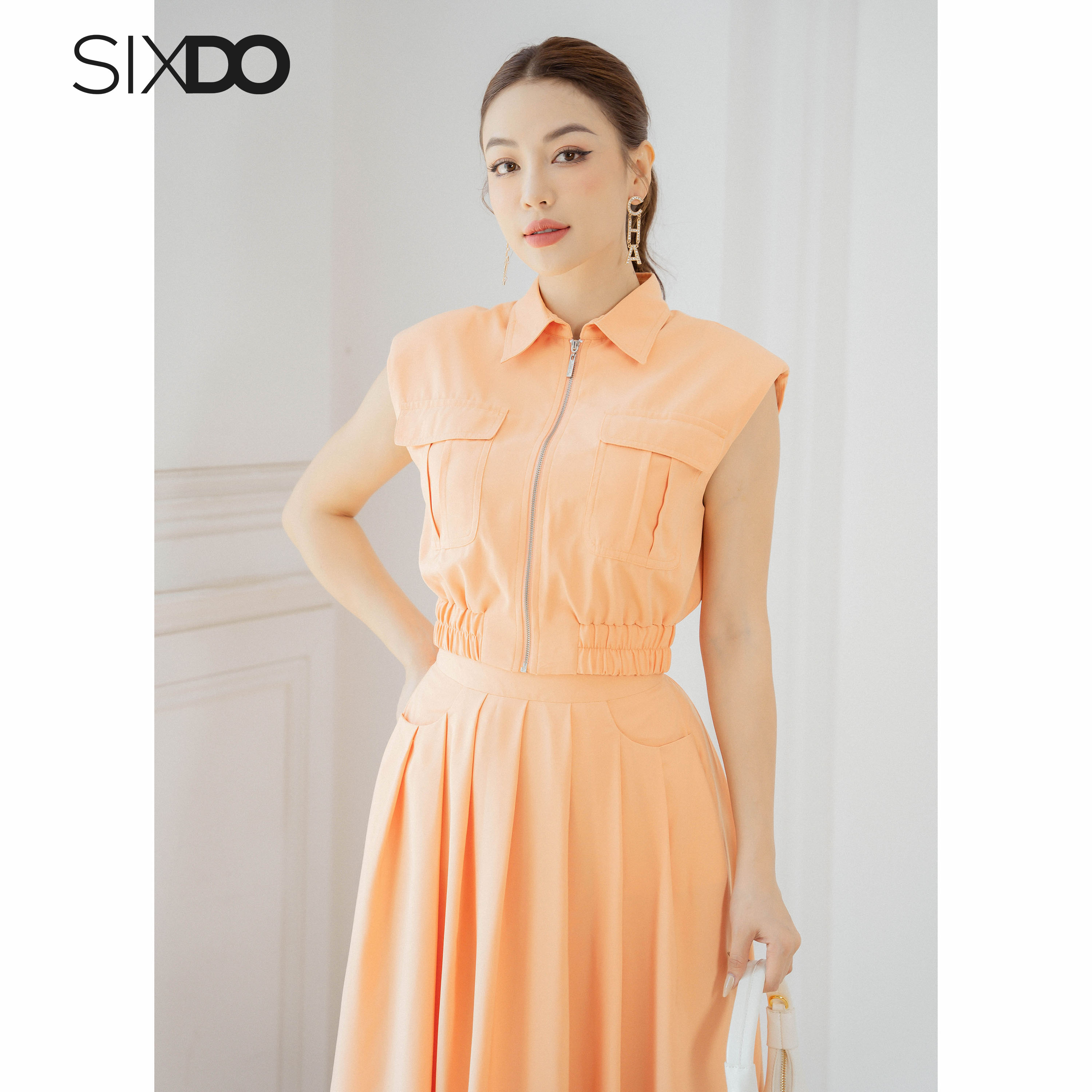 Áo lụa kiểu nữ sát nách bo chun SIXDO