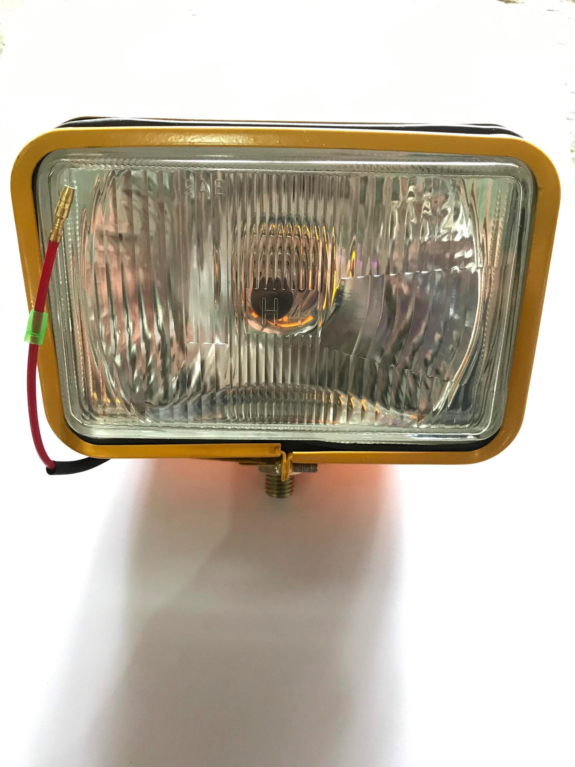 Đèn gầm đèn pha máy xúc 24v