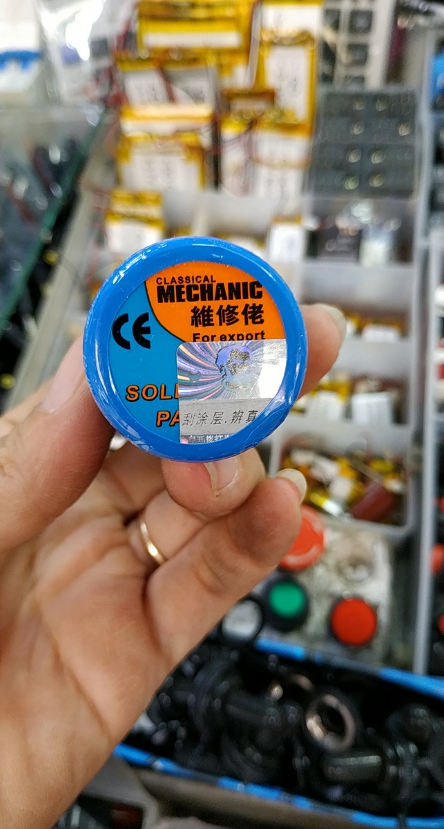 Bột chì làm chân IC