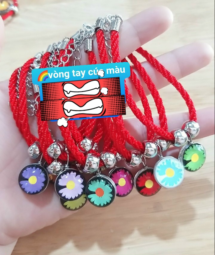 Vòng tay hoa cúc nhiều màu